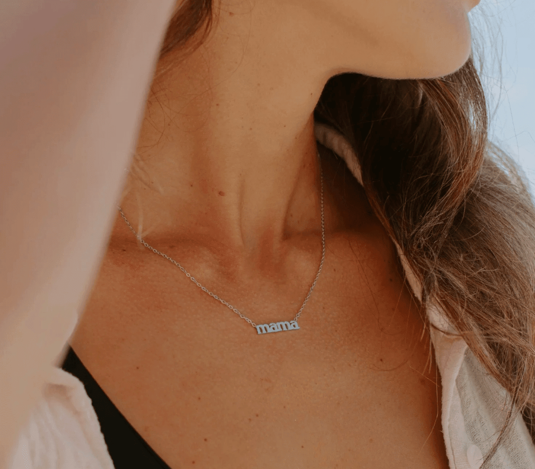 Mama Necklace